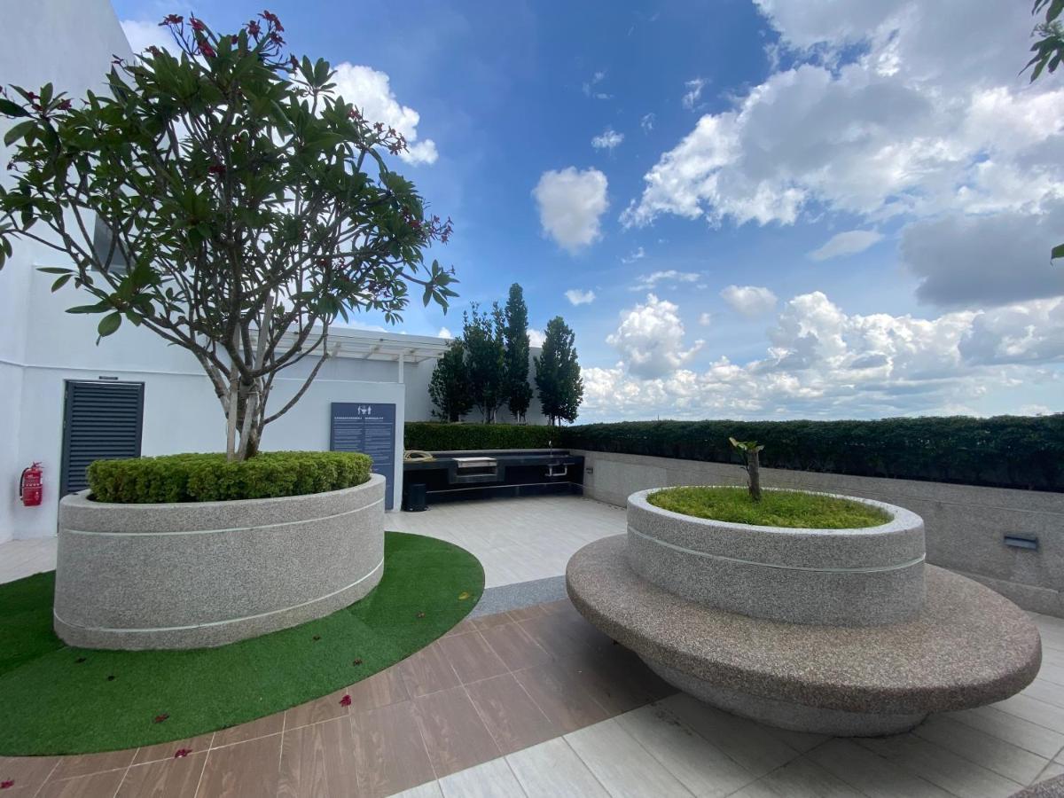 Jsadli Suite Troika Residence Kota Bharu Dış mekan fotoğraf